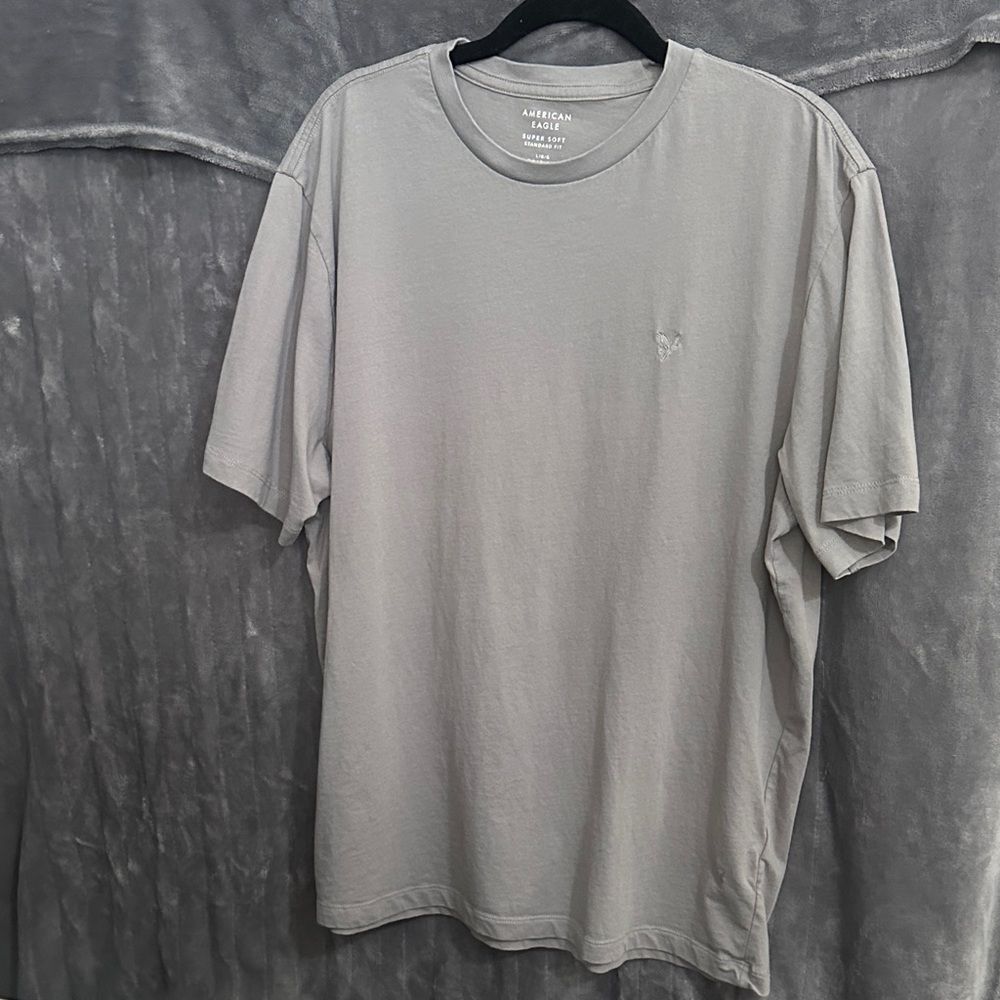 American Eagle Outfitters Men’s Light Gray Logo Tee - Large [A010]